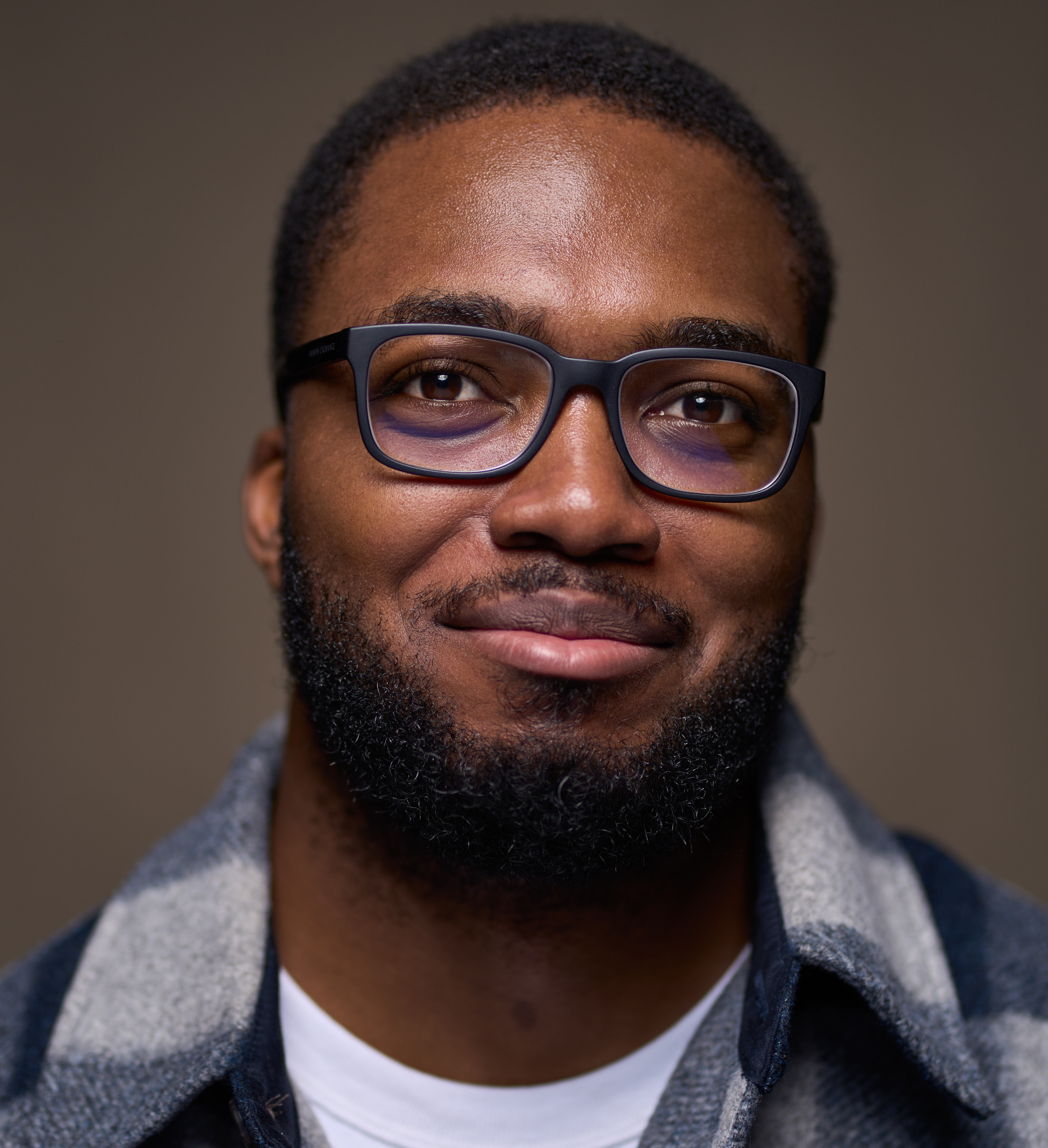 Jordan Headshot cropped