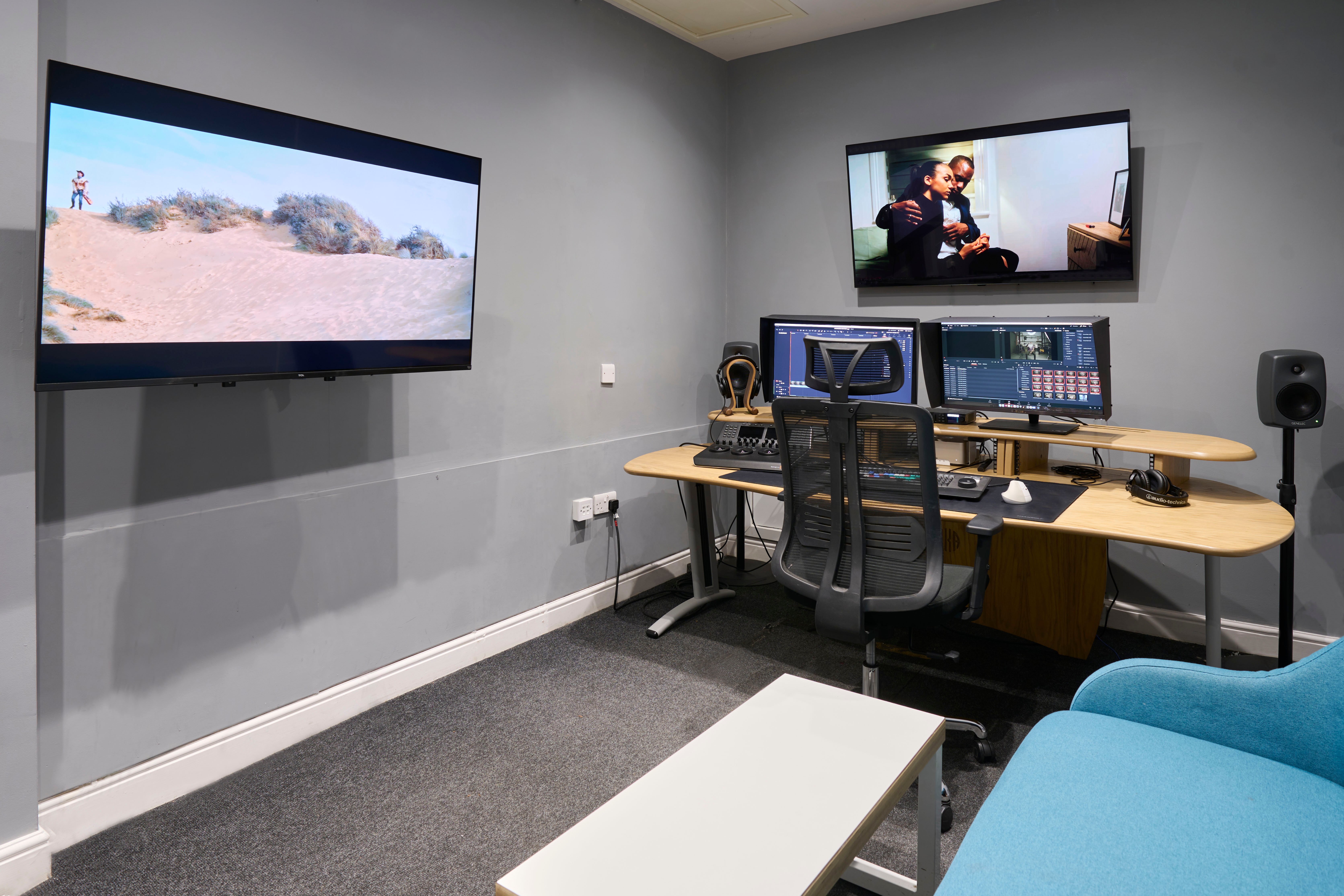 Post-Production Zone - colour grading suite