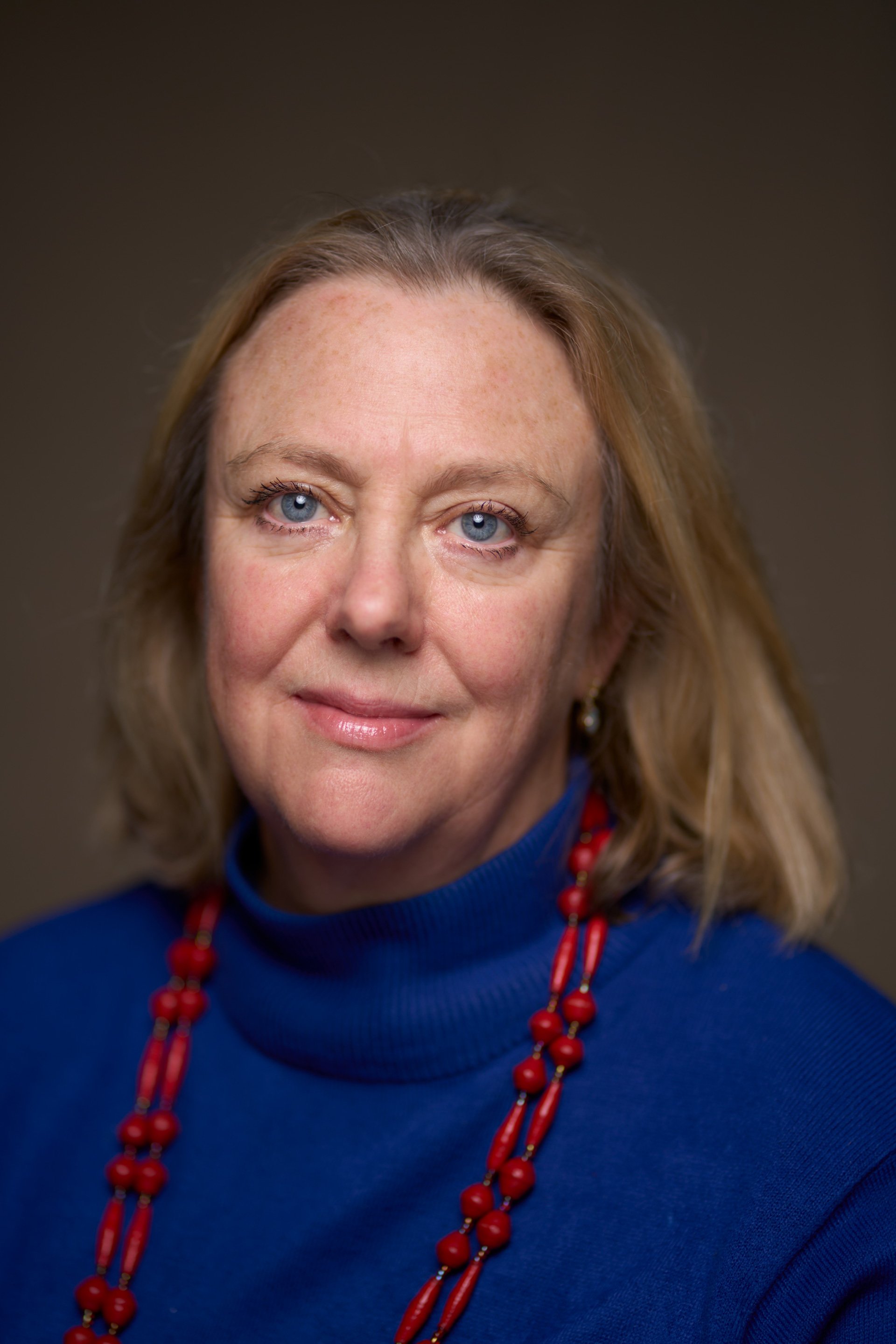 Tamsin-headshot-compresseded-